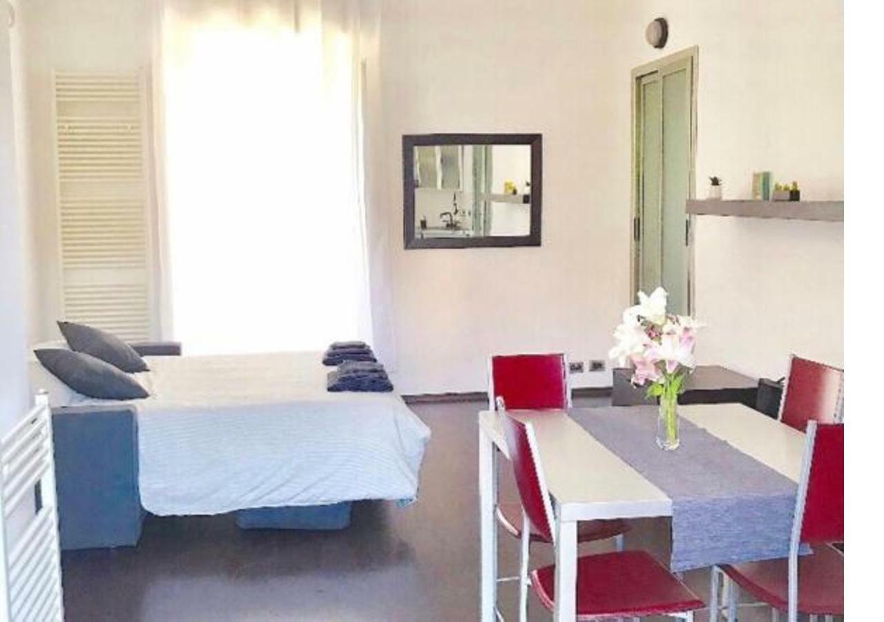 Cozy Studio Apartment - Borgo Campidoglio Turim Exterior foto