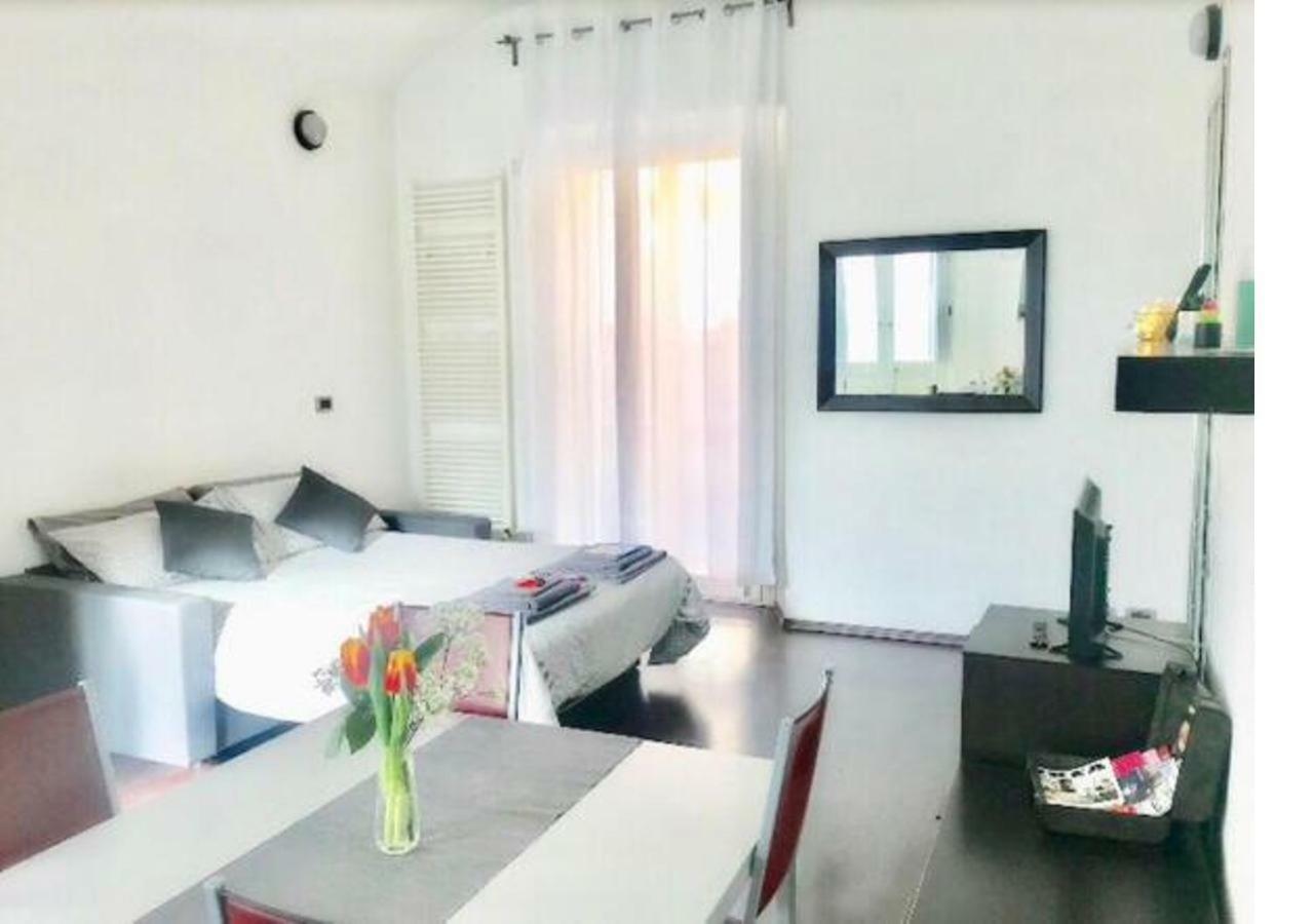 Cozy Studio Apartment - Borgo Campidoglio Turim Exterior foto